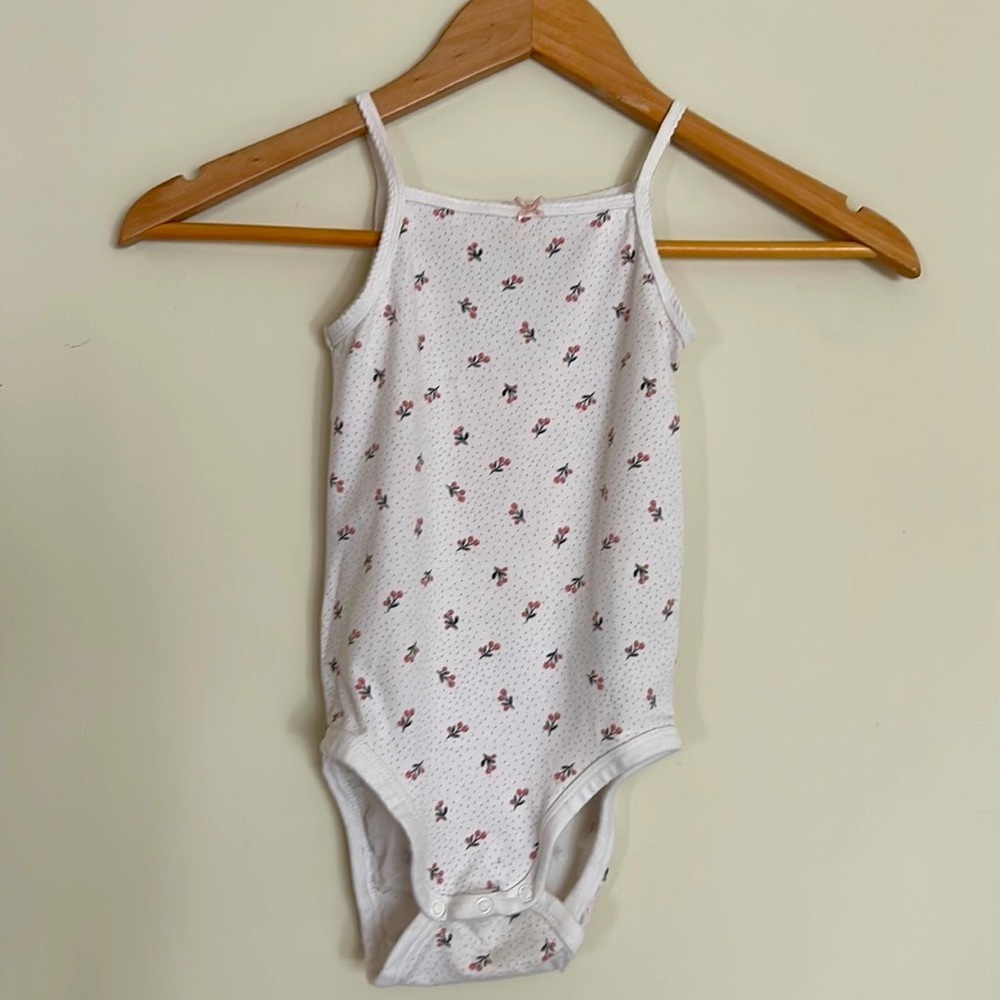 H&M Onesie Bodysuit